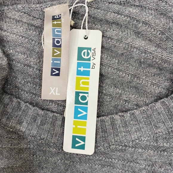 Vivante by VSA Crew Neck Knit Sweater Lace Up Cuff - Picture 6 of 6